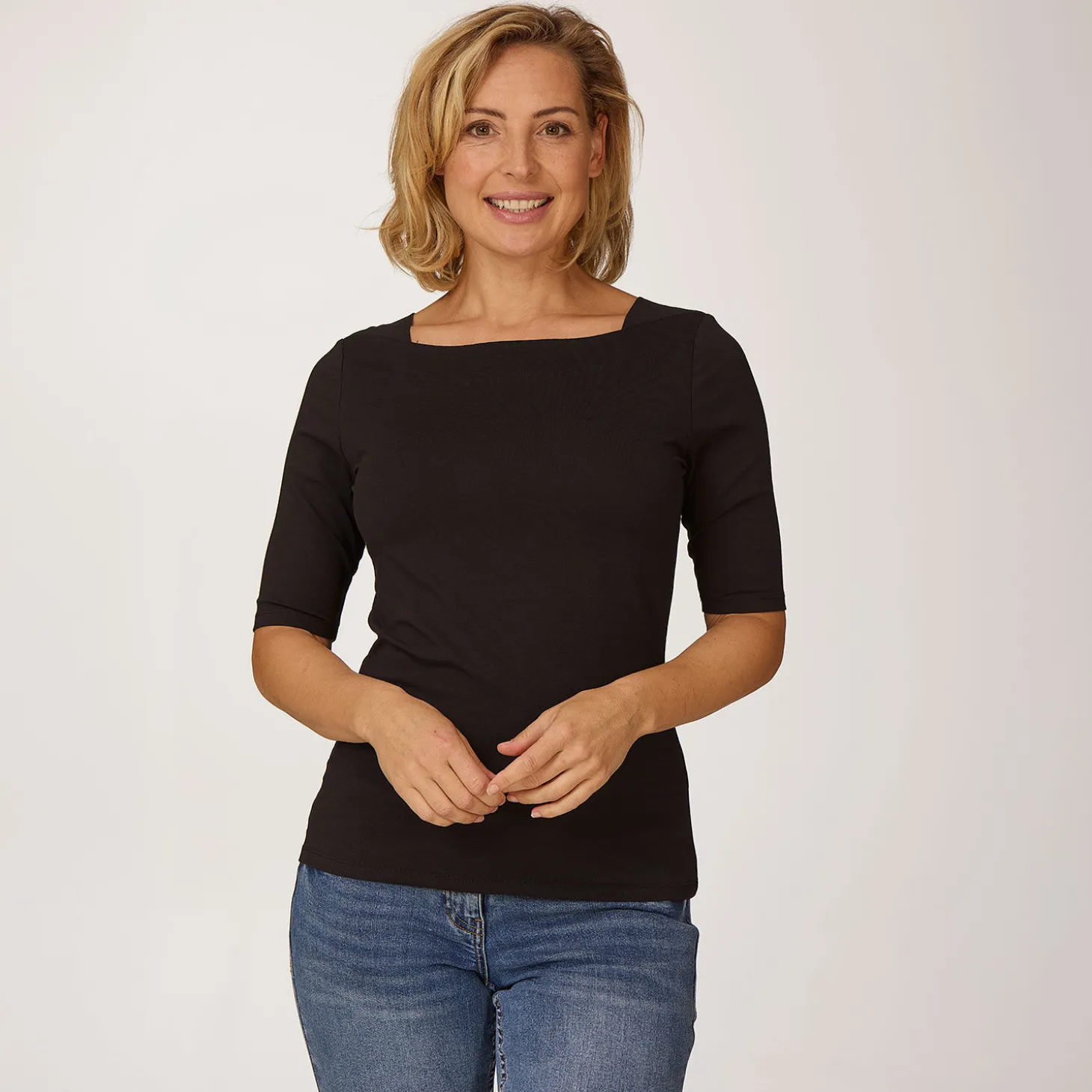 Basic Shirt mit Karree-Ausschnitt