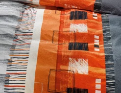 Bettwäsche in orange mit Streifen und Strichmuster