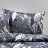 Bettwäsche mit Blättermotiven