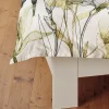 Bettwäsche mit einem kunstvollen floralem Dessin