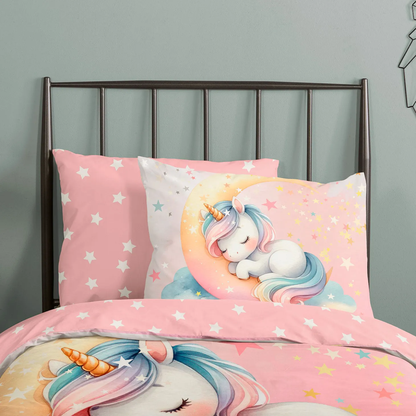 Bettwäsche mit Einhorn auf Mondsichel