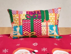 Bettwäsche mit farbenfrohem Weihnachtsmotiv