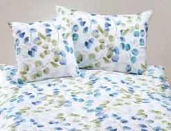 Bettwäsche mit grün-blauem Blattmuster