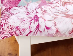 Bettwäsche mit grossem Blüten und Blätter Print