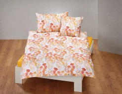 Bettwäsche mit herbstlichem Blätterprint