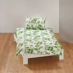 Bettwäsche mit kunstvollem Blütenprint