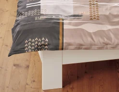 Bettwäsche mit moderner Musterung