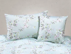 Bettwäsche mit schönem Blumenmotiv