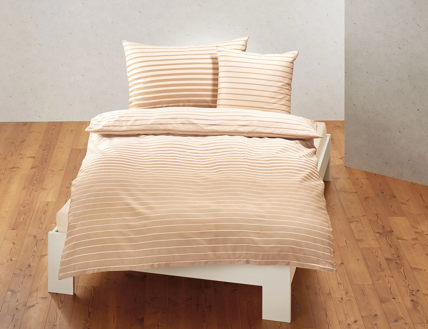 Bettwäsche Satin mit eleganten Streifen