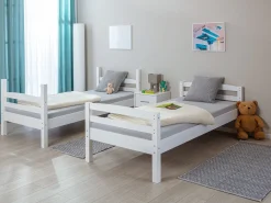 Etagenbett aus Massivholz