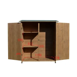 Geräteschrank aus Fichtenholz