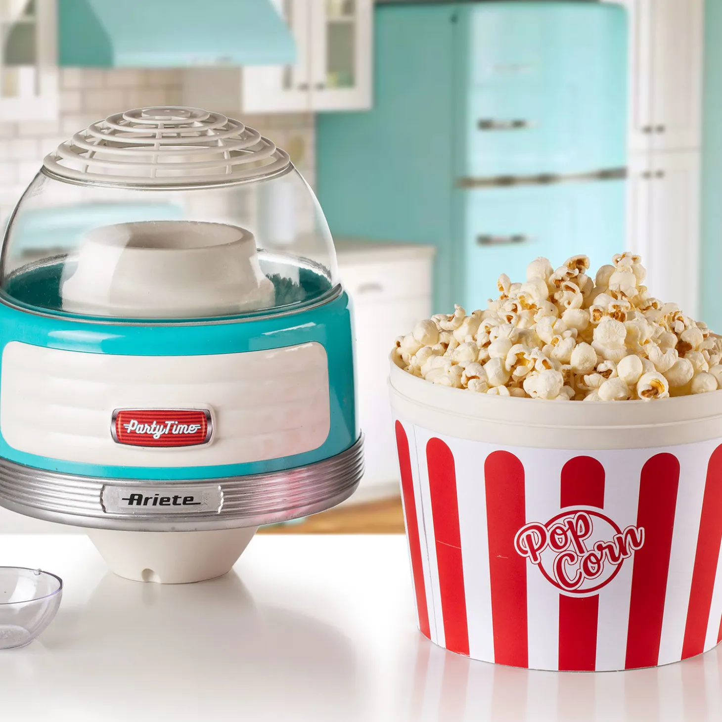 Grosse Ariete Popcorn-Maschine im Retrodesign