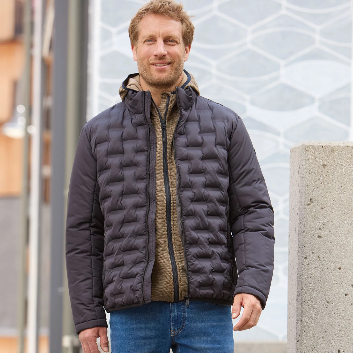 Herren Jacke mit modernem Steppmuster