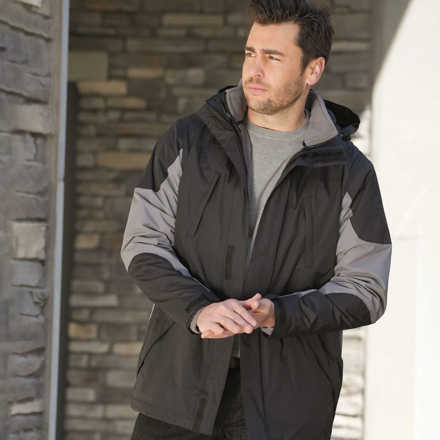 Hochwertige 3 in 1 Outdoor-Jacke von Explorer