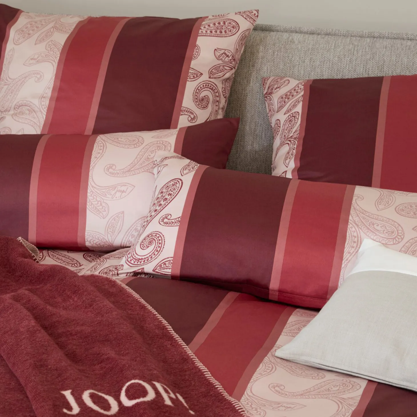 JOOP! Bettwäsche Paisley Stripes