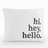 Kissenbezug mit Schriftzug „hi. hey. hello.“