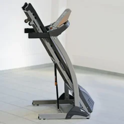 Laufband AT3001A mit Elektromotor 1.5 PS