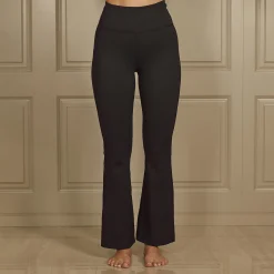 Leggings ausgestellt mit kleiner Tasche