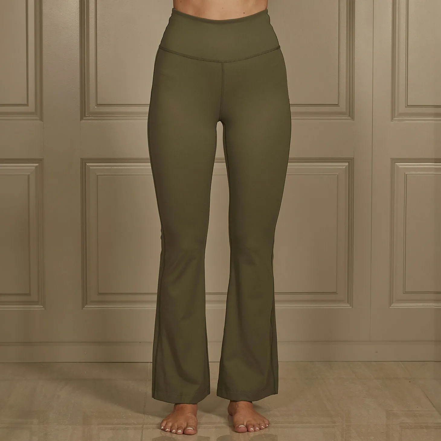 Leggings ausgestellt mit kleiner Tasche