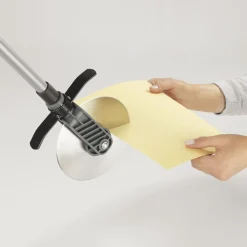 Rasenkantenroller CUT mit Teleskopstiel