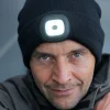 Strickmütze mit integriertem LED-Licht