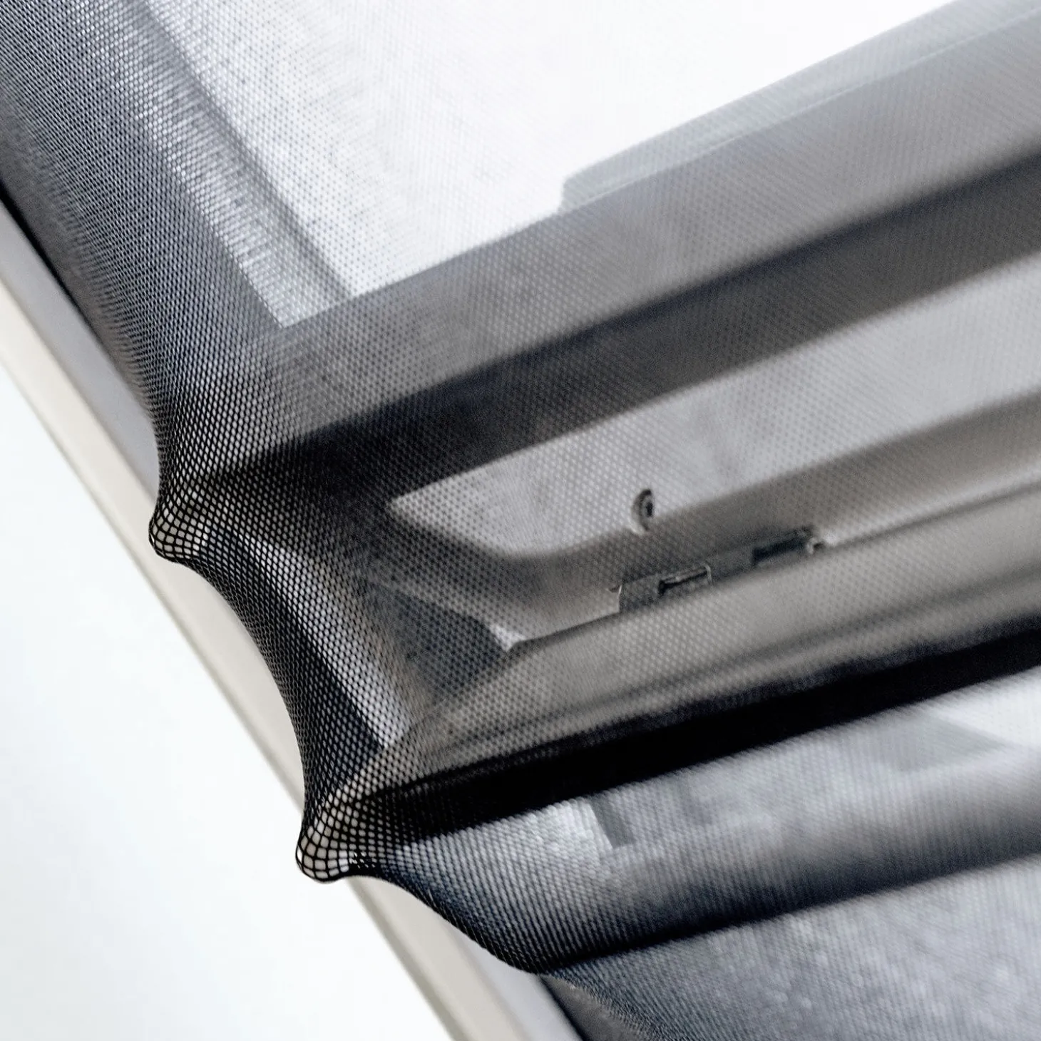 Teleskop-Insekten-Gitter für Dachfenster