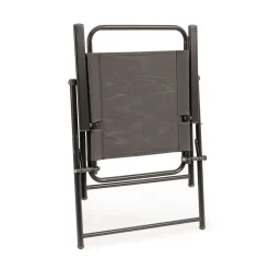 Tisch mit 6 Stühlen und Sonnenschirm