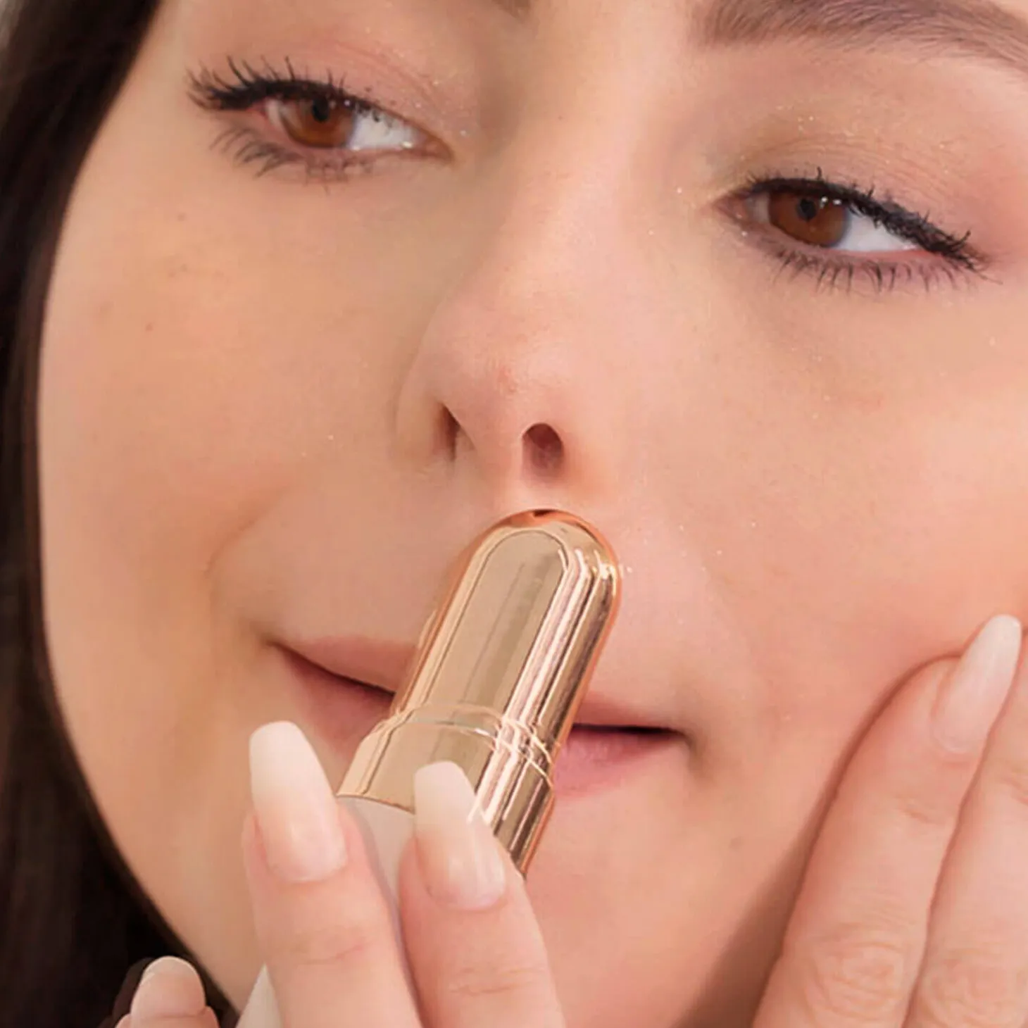 Velform Body & Face Haarentferner mit vergoldetem Schneidekopf